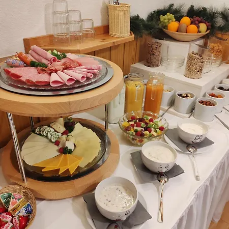 酒店 乌特巴赫沃尔德酒店 2*
